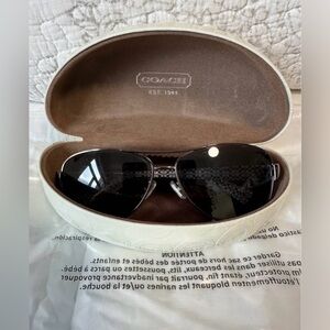 Coach Black Aviator Sunglasses with Case